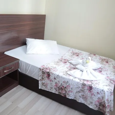 Serkan Hotel